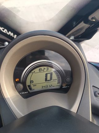 Yamaha NMAX 125 Negra/Plata