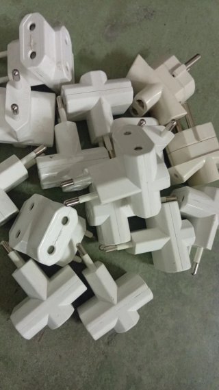 Lote 33 Adaptadores Enchufe Blanco