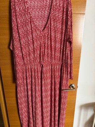 Vestido estampado floral rojo y blanco
