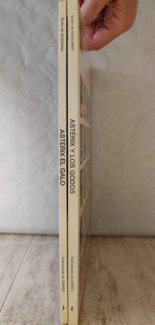 Lote de 2 Cómics de Asterix (Edición 1980)