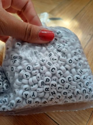 Abalorios letras y números
