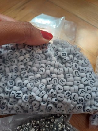 Abalorios letras y números