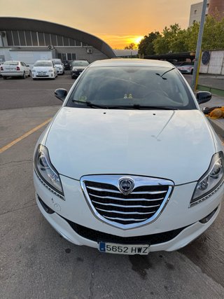 Lancia Delta 2014