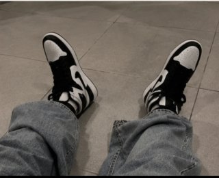 Jordan 1 Low Bambas