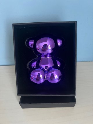Oso joyero Tous morado brillante