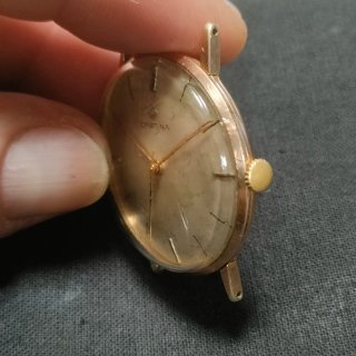 Reloj Certina.