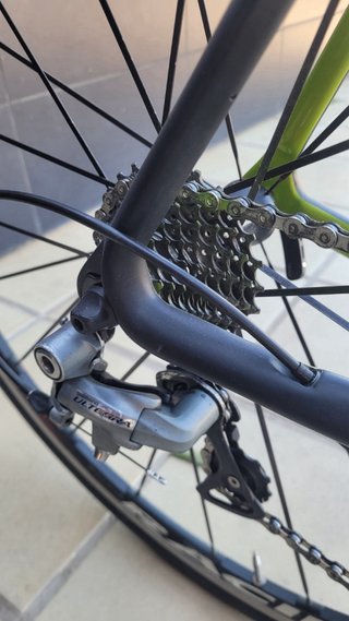 Bicicleta Massi Pro Carbon. Grupo ultegra