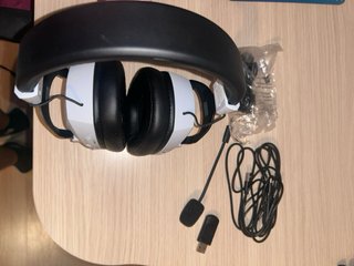 Cascos Gaming Blancos LED