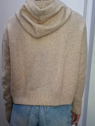 Jersey cropped beige capucha cozy - Talla M