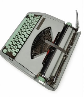MAQUINA DE ESCRIBIR ANTIGUA