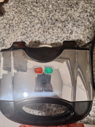 Sandwichera Russell Hobbs