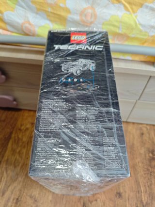 LEGO Technic 42160 Audi R8 LMS