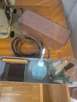 Máquina de coser Alfa antigua mod.9092