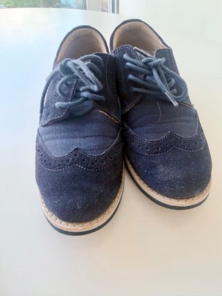 Zapatos de piel azul niño, primera comunión.