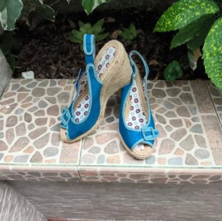 Cuñas Stradivarius Azul Talla 38