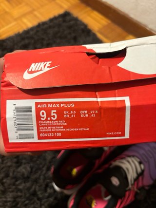 Nike Air Max Plus Chameleon Red TN