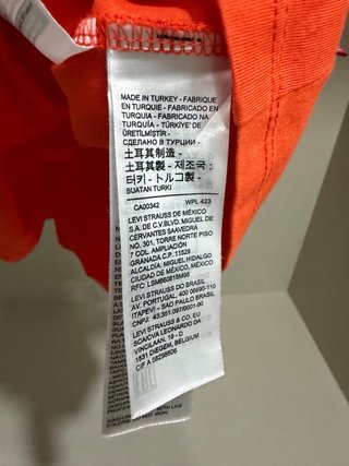T-shirt Levis Laranja Estampa Floral