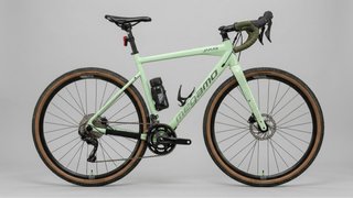 Pack 2 Bicicletas: Megamo Gravel + Trek MTB