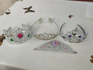 Coronas de juguete para niñas