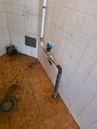 Fontanero serio y responsable