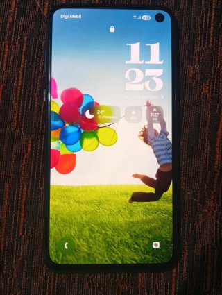 Samsung Galaxy S10e 128GB Negro Precio Negociable