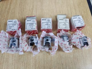 Pistones ciclomotor Honda