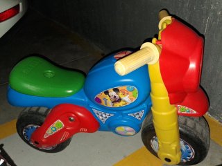 Moto infantil Mickey Mouse