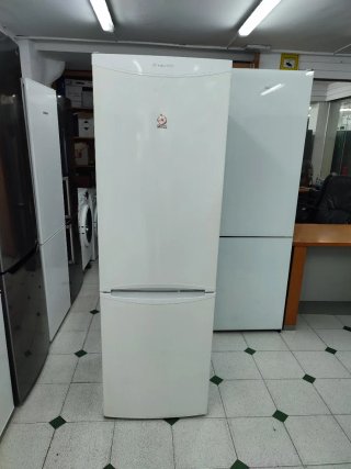 Nevera combi marca Balay 185/60cm A+ con garantía
