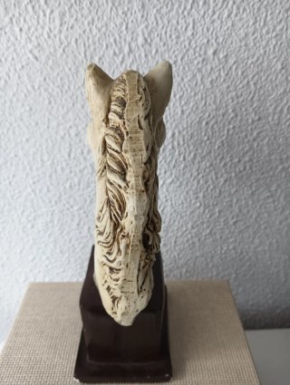 Figura Cabeza de caballo decorativa