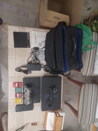 Consola PlayStation 2 Negra + Accesorios
