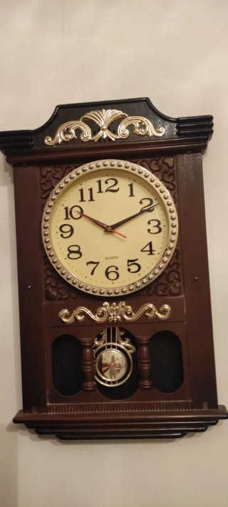 Reloj de Pared Clásico Madera