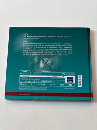 Libro + Película DVD Brave (Indomable)
