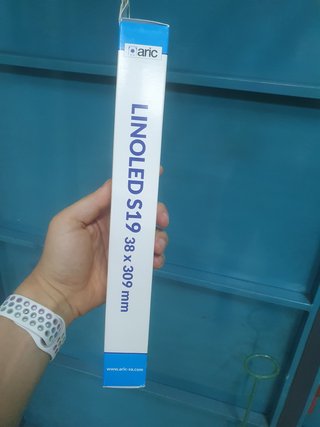 Tubo LED Linoled S19 Aric 38x309mm