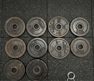 8 Discos / Pesas de 1kg y 2 de 2kg