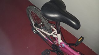 Bicicleta infantil rosa Giant