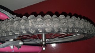 Bicicleta infantil rosa Giant