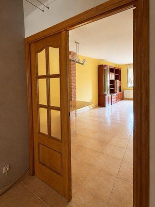 PISO EN VENTA EN EIXAMPLE – MATARÓ Amplio y lum