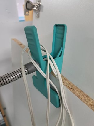 Lámpara flexo pinza vintage años 60