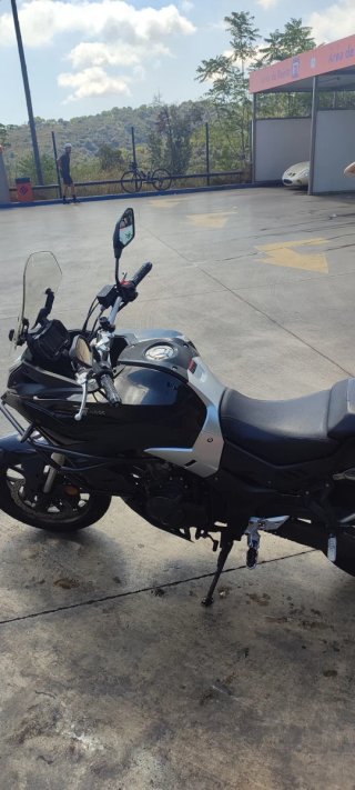 Voge 500 DS 2020 Negra