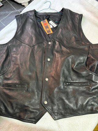 Chaleco de Piel Negra URBAN 5884 Talla 5XL