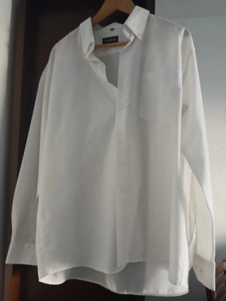 Chaqueta  Beige y camisa