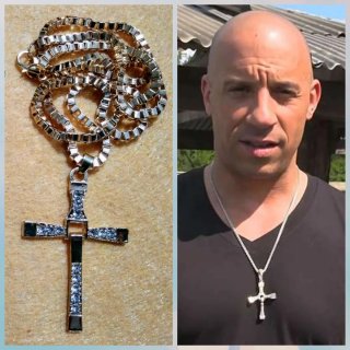 Collar de Toretto Fast & Furious dorado