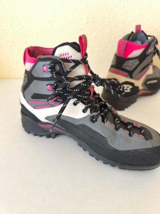 Botas montaña Garmont GTX