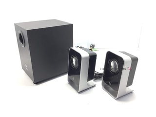 altavoces pc logitech ls21
