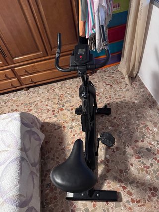 Bicicleta Estática Negra