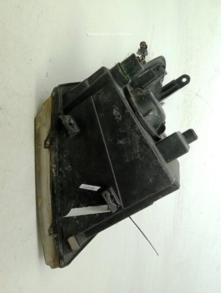Faro izq ford 23114418 1346495 tourneo connect 1.8