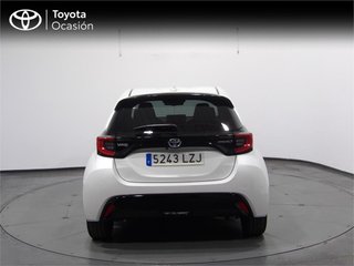 TOYOTA Yaris 1.5 120H Style