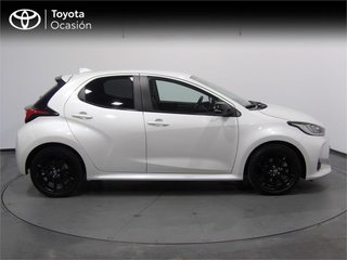 TOYOTA Yaris 1.5 120H Style