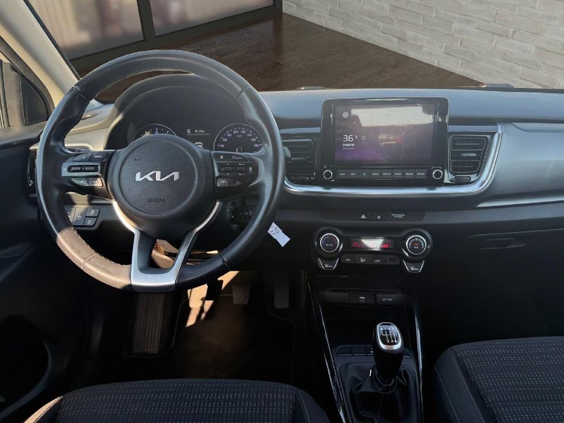 Kia Stonic 2022, foto 8