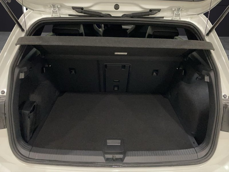 Volkswagen Golf 2021, foto 5